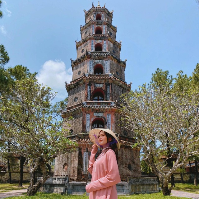 Beautiful check-in place not to be missed when traveling to Hue for holiday travel - 3