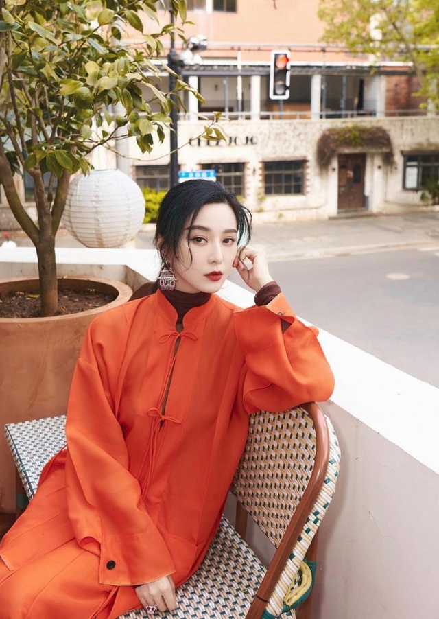Ngắm ảnh thời hoa khôi của Phạm Băng Băng, tiếc nuối sự nghiệp rực rỡ - 26 Ngắm ảnh thời hoa khôi của Phạm Băng Băng, tiếc nuối sự nghiệp rực rỡ - 26