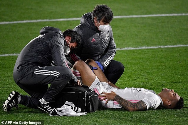 Hòa thất vọng, Real Madrid hụt hơi trong cuộc đua vô địch với Atletico - 2