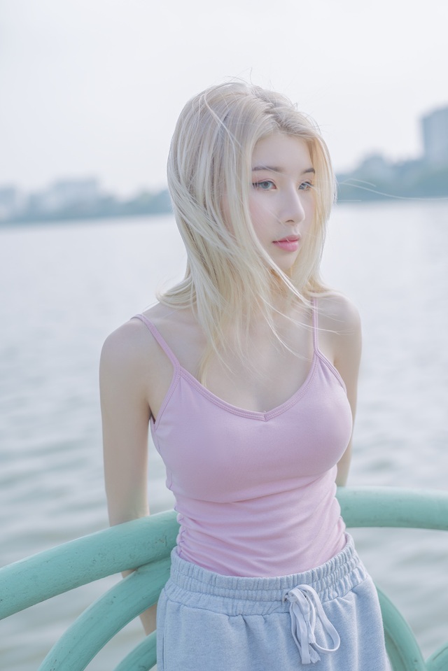 Thiếu nữ Hà Nam sở hữu ánh mắt sắc sảo, hút hồn người đối diện - 1