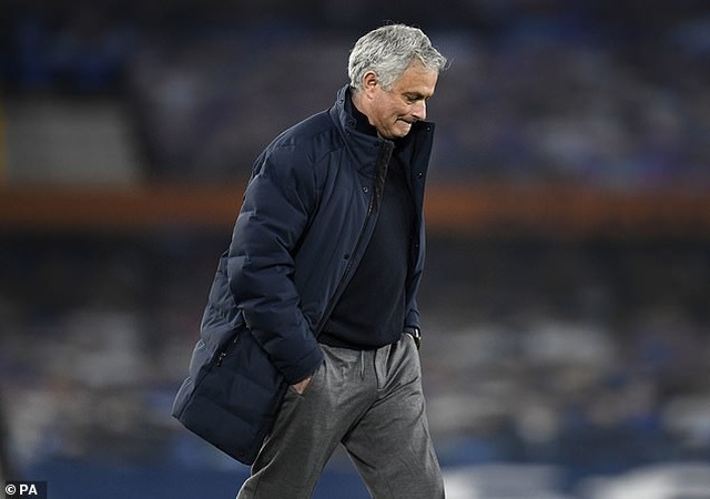 Mourinho lên tiếng sau khi bị sa thải, Son Heung Min tri ân thầy cũ - 1
