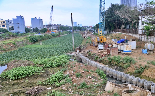 Vụ nhà nghiêng nứt, trường học chống nạng ở Hà Nội: Chủ đầu tư cầu cứu - 2 Vụ nhà nghiêng nứt, trường học chống nạng ở Hà Nội: Chủ đầu tư cầu cứu - 2