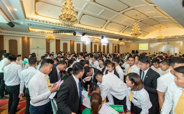 Chen chân mua bất động sản Bàu Bàng - 2 Chen chân mua bất động sản Bàu Bàng - 2