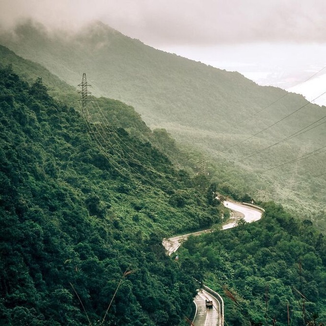 Đèo Hải Vân lọt top cung đường được chụp ảnh nhiều nhất trên Instagram - 1