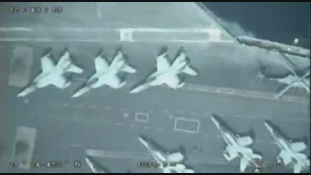 Iran tung video máy bay không người lái lượn trên đầu tàu sân bay Mỹ - 1 Iran tung video máy bay không người lái lượn trên đầu tàu sân bay Mỹ - 1