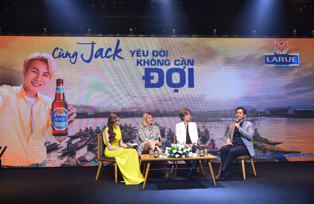Jack là đại sứ thương hiệu đầu tiên của Bia Larue - 1 Jack là đại sứ thương hiệu đầu tiên của Bia Larue - 1