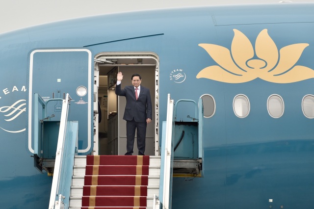 Thủ tướng Phạm Minh Chính bắt đầu chuyến công du đầu tiên - 1