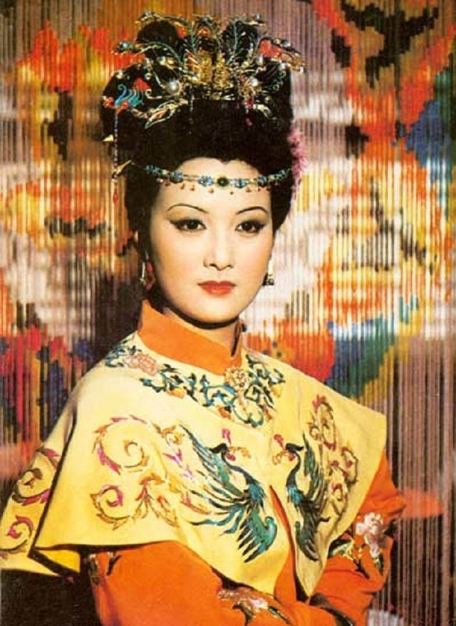 Cuộc đời thăng trầm của dàn diễn viên Hồng Lâu Mộng sau 34 năm - 13 Cuộc đời thăng trầm của dàn diễn viên Hồng Lâu Mộng sau 34 năm - 13