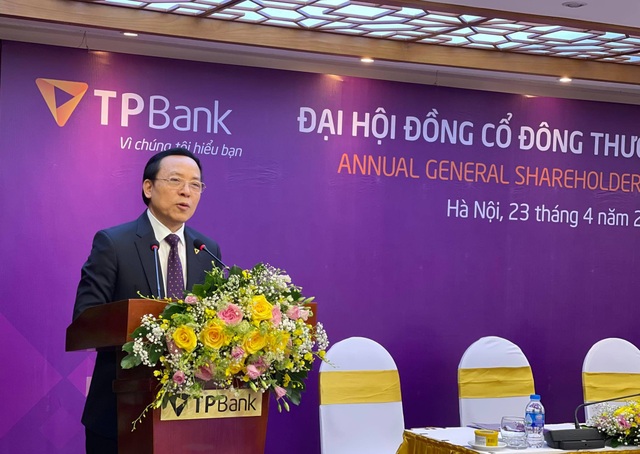 CEO TPBank: Chúng ta đã vượt qua nhiều ngân hàng có tuổi đời hơn 20 năm - 2 CEO TPBank: Chúng ta đã vượt qua nhiều ngân hàng có tuổi đời hơn 20 năm - 2