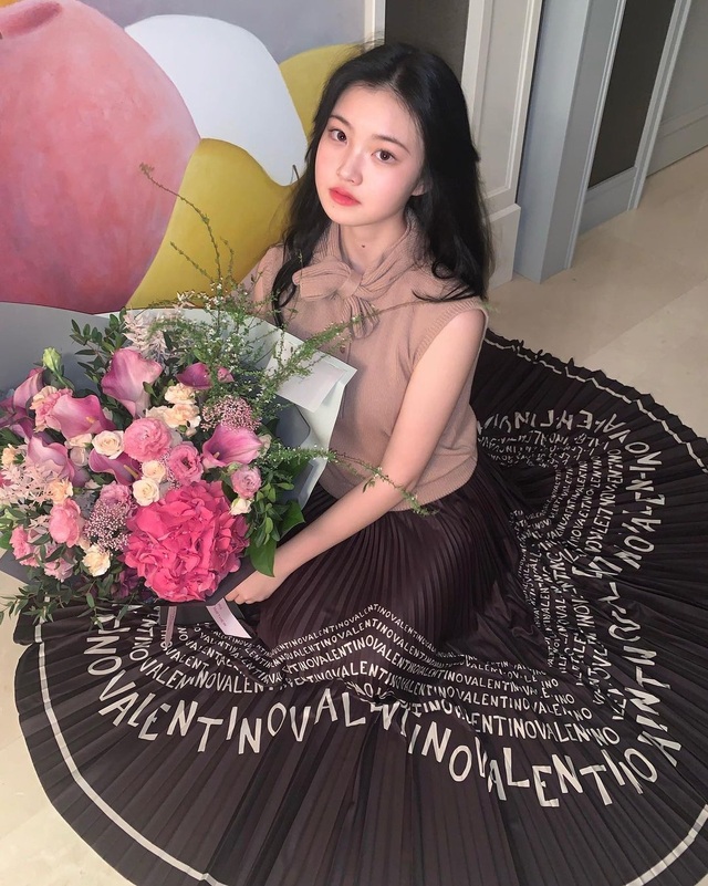 Cô gái xinh đẹp được so với công chúa Jennie nhóm nhạc Blackpink - 15 Cô gái xinh đẹp được so với công chúa Jennie nhóm nhạc Blackpink - 15
