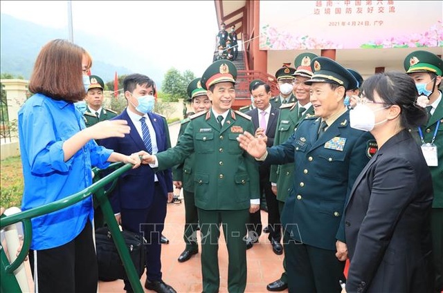 Thượng tướng Phan Văn Giang tô sơn cột mốc chủ quyền tại Quảng Ninh - 5
