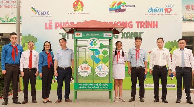 Thu gom dụng cụ học tập cũ đổi lấy học bổng cho học sinh hiếu học - 1 Thu gom dụng cụ học tập cũ đổi lấy học bổng cho học sinh hiếu học - 1