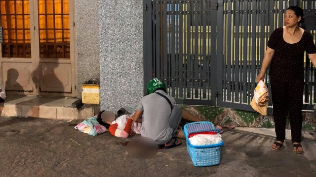Người đàn ông kể lại giây phút chứng kiến sản phụ sinh trước cửa nhà mình - 1 Người đàn ông kể lại giây phút chứng kiến sản phụ sinh trước cửa nhà mình - 1