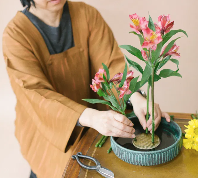 Với người Nhật cắm hoa không đơn thuần là một thú vui tao nhã. Nguồn ảnh: CulturallyOurs