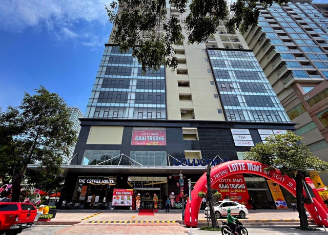 LOTTE Mart Gold Coast Nha Trang hút khách ngay tuần đầu khai trương - 2