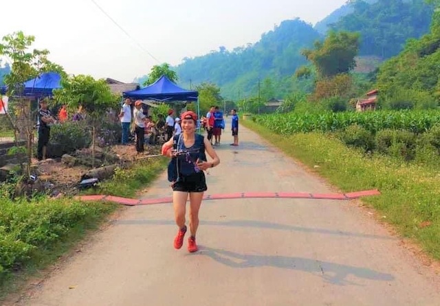 Nhà vô địch cự ly siêu marathon 70km Hà Thị Hậu: Tôi mới tập chạy mà thôi - 3