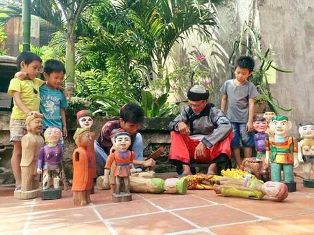 Anh hùng múa rối nước làng Đào Thục - 4 Anh hùng múa rối nước làng Đào Thục - 4