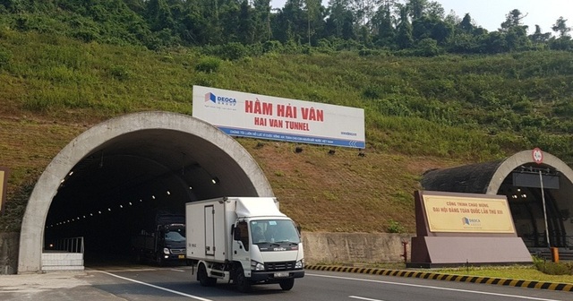 Tăng phí qua hầm Hải Vân: Bỏ đá thêm vào gánh nặng doanh nghiệp vận tải - 2