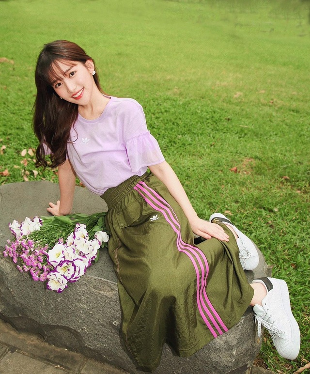 Hot girl Đài Loan sở hữu nhan sắc xinh đẹp được ví như nữ thần - 2