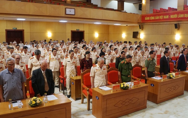 Gần 1.000 cán bộ công an hy sinh khi chi viện cho chiến trường miền Nam - 2 Gần 1.000 cán bộ công an hy sinh khi chi viện cho chiến trường miền Nam - 2