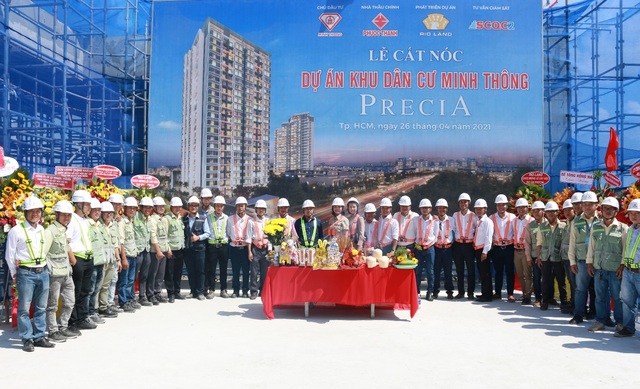 Khẳng định giá trị nội lực, dự án Precia cất nóc vượt tiến độ - 2 Khẳng định giá trị nội lực, dự án Precia cất nóc vượt tiến độ - 2