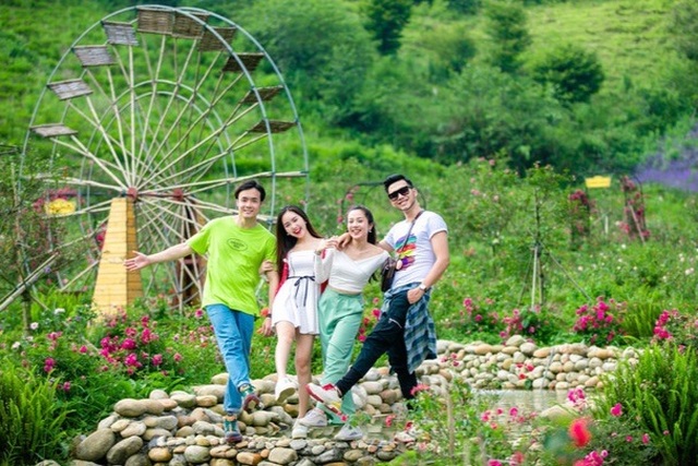 Lo dịch bùng phát: Du lịch nín thở, khách lưỡng lự hủy tour 30/4 - 3 Lo dịch bùng phát: Du lịch nín thở, khách lưỡng lự hủy tour 30/4 - 3