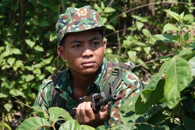 Covid-19 nóng rực, biên phòng thiết lập vành đai siết chặt kiểm soát - 4 Covid-19 nóng rực, biên phòng thiết lập vành đai siết chặt kiểm soát - 4
