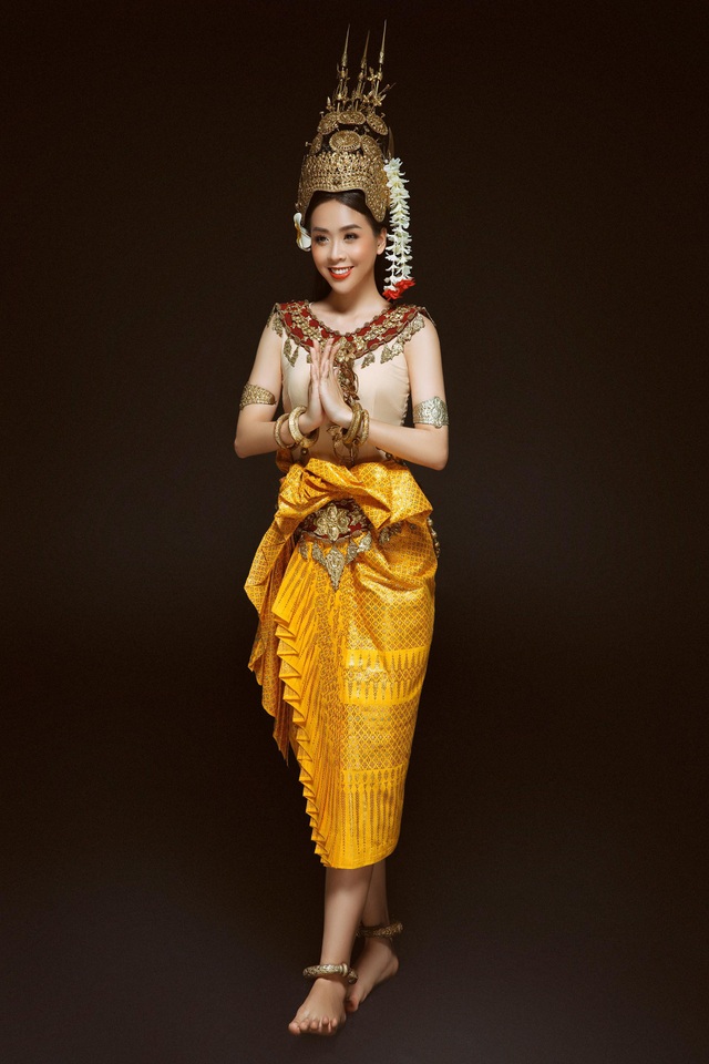 Hoa khôi sinh viên TP Cần Thơ đẹp dịu dàng với trang phục Khmer - 6 Hoa khôi sinh viên TP Cần Thơ đẹp dịu dàng với trang phục Khmer - 6