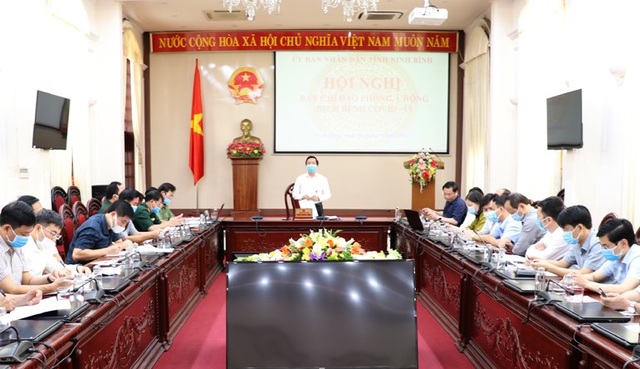 Hà Nam: Lấy 920 mẫu bệnh phẩm liên quan đến các ca bệnh Covid-19 - 3 Hà Nam: Lấy 920 mẫu bệnh phẩm liên quan đến các ca bệnh Covid-19 - 3