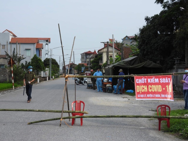 3 người xõa sau hoàn thành cách ly gieo rắc dịch Covid