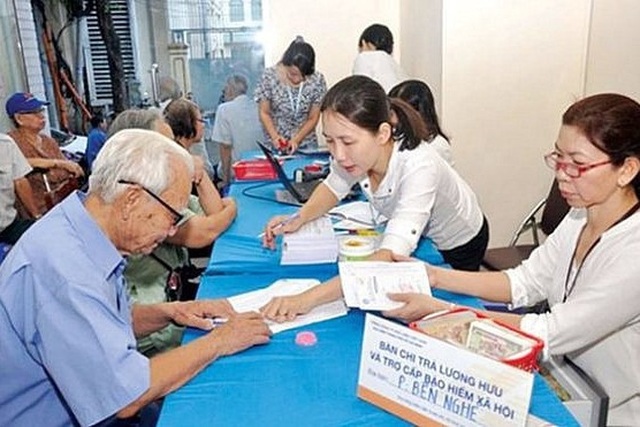 Trả lương hưu, trợ cấp BHXH tháng 5, 6 vào cùng một kỳ của tháng 5 - 1 Trả lương hưu, trợ cấp BHXH tháng 5, 6 vào cùng một kỳ của tháng 5 - 1