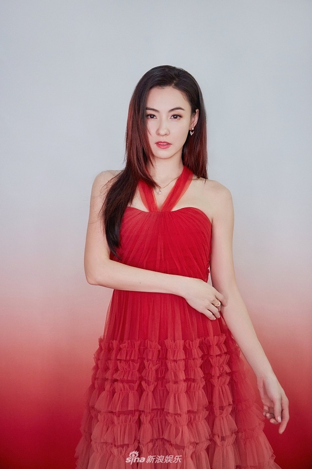 Sau nhiều năm lẻ bóng, Trương Bá Chi ngầm thừa nhận đã tái hôn - 6 Sau nhiều năm lẻ bóng, Trương Bá Chi ngầm thừa nhận đã tái hôn - 6