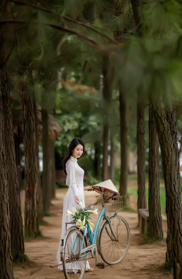 Nữ sinh sở hữu vòng eo khiến người mẫu chuyên nghiệp cũng phải phát hờn - 10 Nữ sinh sở hữu vòng eo khiến người mẫu chuyên nghiệp cũng phải phát hờn - 10
