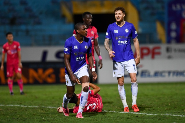 Quang Hải tịt ngòi, CLB Hà Nội vẫn thắng dễ Sài Gòn FC - 10 Quang Hải tịt ngòi, CLB Hà Nội vẫn thắng dễ Sài Gòn FC - 10