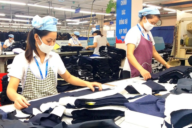 Dự thảo sửa đổi Luật BHXH điều chỉnh chế độ ốm đau, thai sản và hưu trí - 1 Dự thảo sửa đổi Luật BHXH điều chỉnh chế độ ốm đau, thai sản và hưu trí - 1