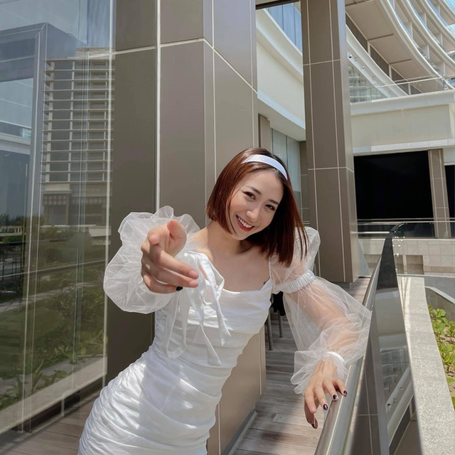 Hot girl Hà thành đốt cháy mùa hè bằng loạt ảnh diện bikini nóng bỏng - 19 Hot girl Hà thành đốt cháy mùa hè bằng loạt ảnh diện bikini nóng bỏng - 19