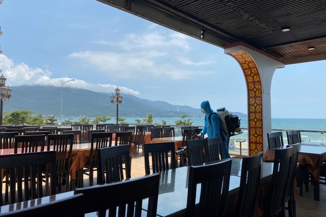 Đà Nẵng phun khử khuẩn nơi chuyên gia Trung Quốc mắc Covid-19 từng đến - 1 Đà Nẵng phun khử khuẩn nơi chuyên gia Trung Quốc mắc Covid-19 từng đến - 1