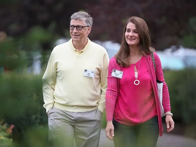 Chùm ảnh về cuộc hôn nhân kéo dài 27 năm của tỷ phú Bill Gates - 11 Chùm ảnh về cuộc hôn nhân kéo dài 27 năm của tỷ phú Bill Gates - 11