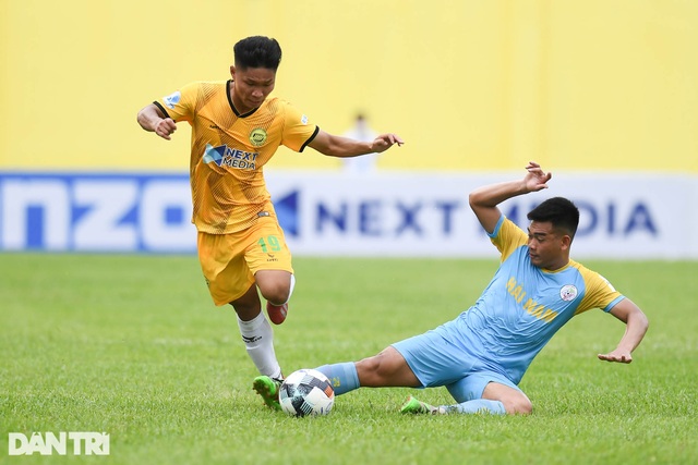 Hòa Bình FC có điểm số đầu tiên trong ngày khai mạc giải hạng nhì 2021 - 3 Hòa Bình FC có điểm số đầu tiên trong ngày khai mạc giải hạng nhì 2021 - 3