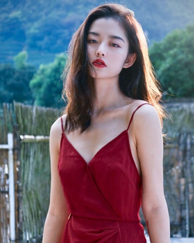 Nữ thần 9X sở hữu khí chất ngời ngời khiến bao người mê đắm - 2 Nữ thần 9X sở hữu khí chất ngời ngời khiến bao người mê đắm - 2