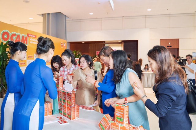 Ra mắt hỗn dịch thảo dược OCAM - Công nghệ chiết lạnh chân không - 3 Ra mắt hỗn dịch thảo dược OCAM - Công nghệ chiết lạnh chân không - 3