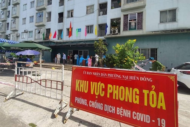 Nhân viên quán bar dương tính, Đà Nẵng lấy mẫu xét nghiệm 500 người dân - 1