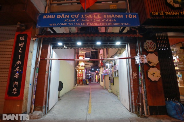 Sau vụ xử phạt karaoke trá hình, loạt phố massage ở TP.HCM đóng cửa im lìm - 6 Sau vụ xử phạt karaoke trá hình, loạt phố massage ở TP.HCM đóng cửa im lìm - 6