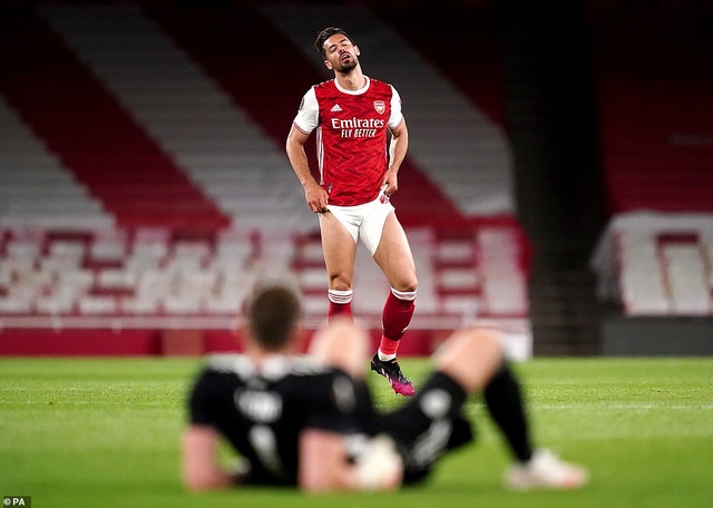 Bị loại bởi Villarreal, Arsenal lỗi hẹn với trận chung kết Europa League - 9 Bị loại bởi Villarreal, Arsenal lỗi hẹn với trận chung kết Europa League - 9