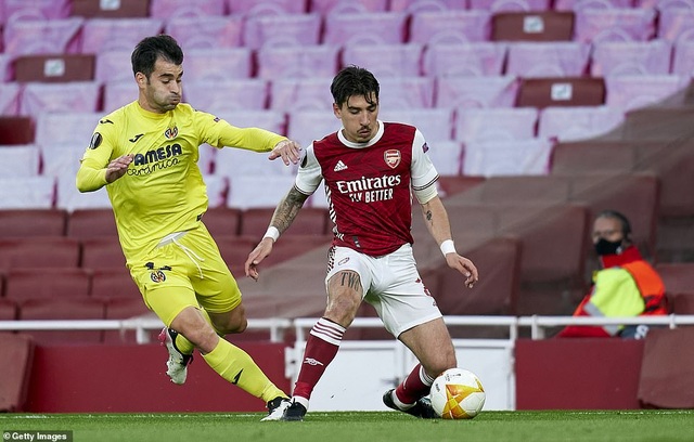 Bị loại bởi Villarreal, Arsenal lỗi hẹn với trận chung kết Europa League - 4 Bị loại bởi Villarreal, Arsenal lỗi hẹn với trận chung kết Europa League - 4