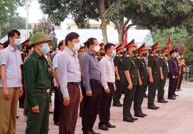 Trọng thể Lễ an táng 95 liệt sĩ quân tình nguyện và chuyên gia Việt Nam - 3