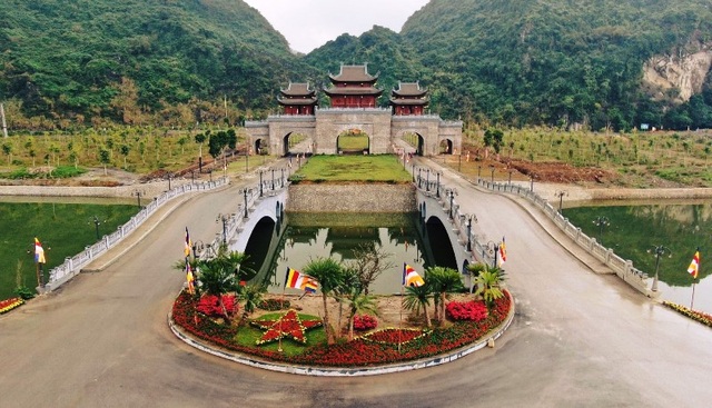 Nhân viên y tế tại chùa Tam Chúc dương tính với SARS-CoV-2 - 1 Nhân viên y tế tại chùa Tam Chúc dương tính với SARS-CoV-2 - 1