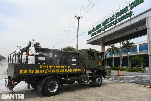 Phó Chủ tịch Hà Nội: Diễn biến dịch khó lường, nhưng trong tầm kiểm soát - 1 Phó Chủ tịch Hà Nội: Diễn biến dịch khó lường, nhưng trong tầm kiểm soát - 1