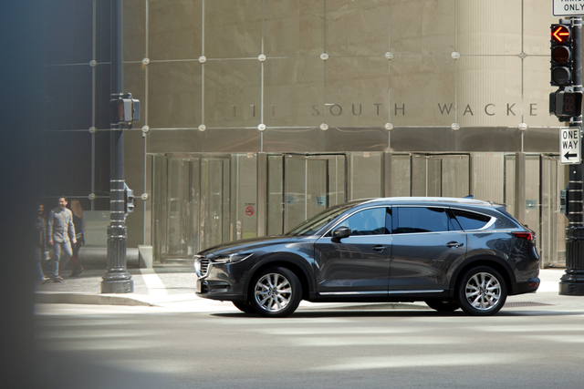 An tâm tận hưởng mùa hè cùng xe Mazda - 3