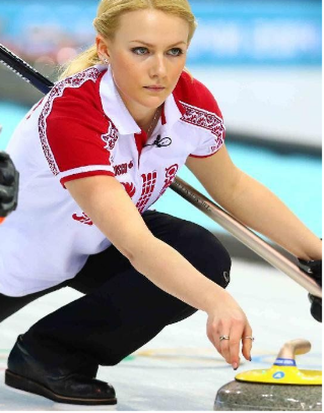 Những bóng hồng xinh đẹp rực rỡ tại các kỳ Olympic - 4 Những bóng hồng xinh đẹp rực rỡ tại các kỳ Olympic - 4